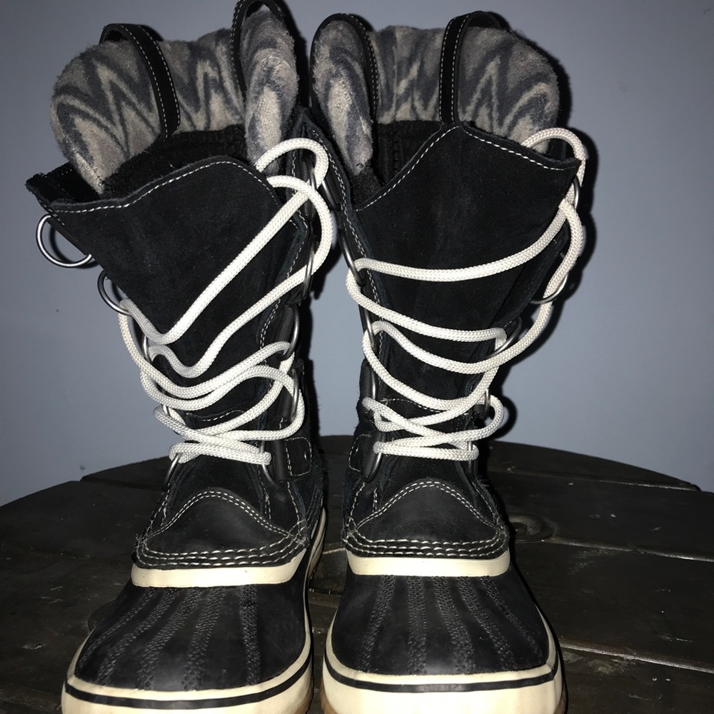 Joan of Arc winter boots